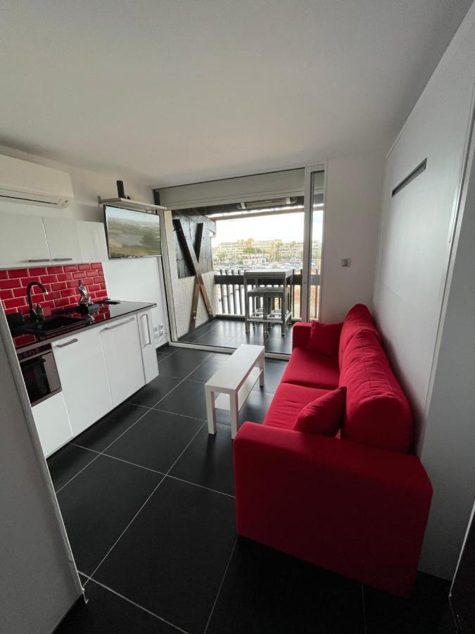 Appartement Résidence Port Venus -au Village Naturiste -avec Vue Sur Le Port Et La *