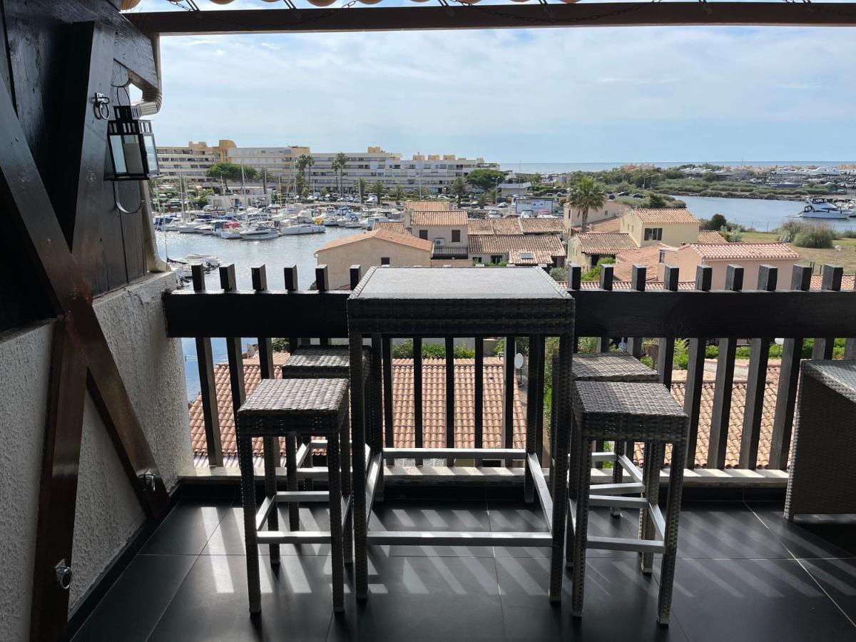 Appartement Résidence Port Venus -au Village Naturiste -avec Vue Sur Le Port Et La *